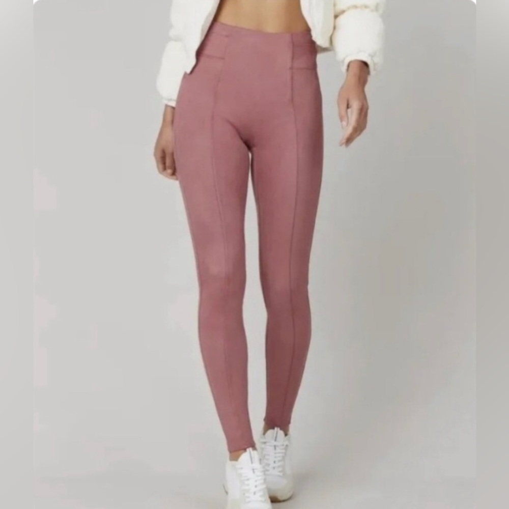 NWT Spanx Faux Suede Leggings Pink Size Medium